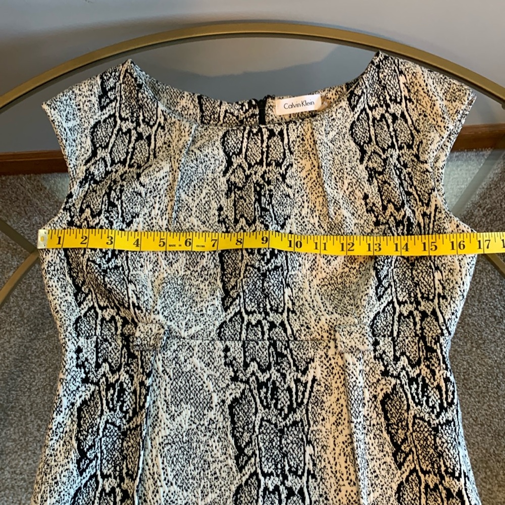 Calvin Klein Cap Sleeve Snakeskin Dress - Picture 8 of 16